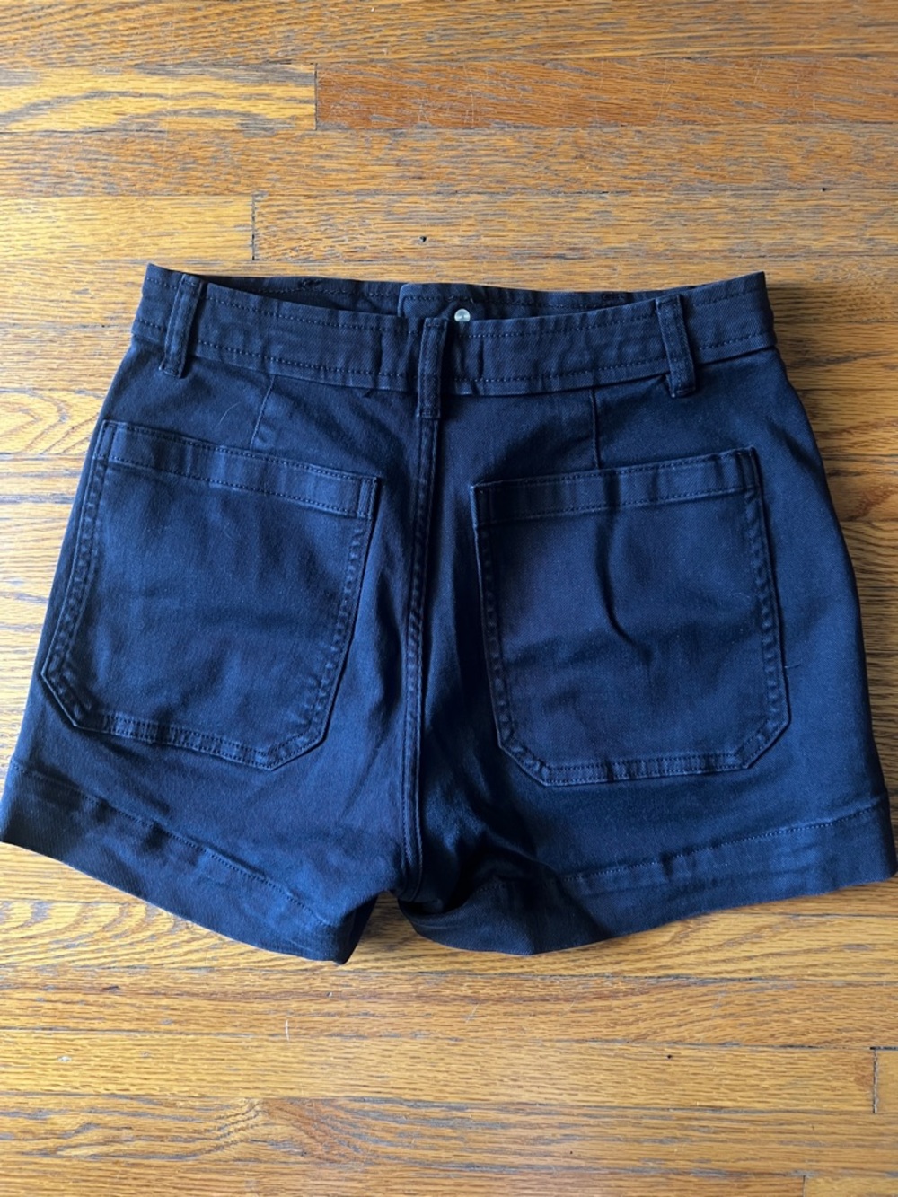 Everlane Black High-Waist Casual Shorts - Picture 3 of 7